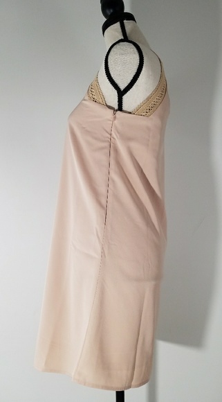 19 COOPER WOMEN'S SLEEVELESS SLIP BEIGE DRESS - Picture 4 of 6